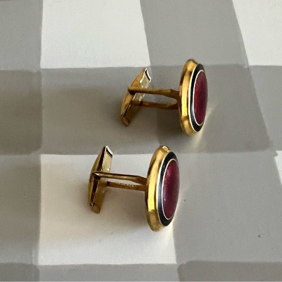 Vintage Enamel Cuff Links - Picture 4 of 6